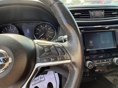 Used 2018  Nissan Rogue 4d SUV FWD SV at Capitol Car Credit near Rantoul&comma; IL