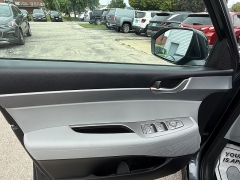 Used 2020  Hyundai Palisade 4d SUV FWD SEL Convenience at Capitol Car Credit near Rantoul&comma; IL