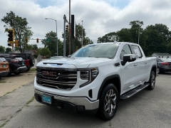 Used 2022 GMC Sierra 1500 4WD Crew Cab 147" SLT at Capitol Car Credit near Rantoul, IL
