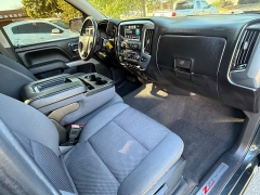 Used 2018  Chevrolet Silverado 1500 4WD Crew Cab LT Z71 at Capitol Car Credit near Rantoul, IL