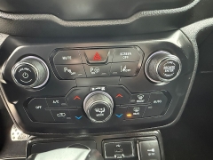 Used 2021  Jeep Renegade Limited 4x4 at Capitol Car Credit near Rantoul&comma; IL