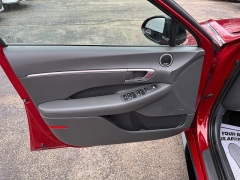 Used 2023  Hyundai Sonata SEL Plus 1&period;6T at Capitol Car Credit near Rantoul&comma; IL