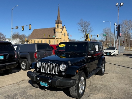 Used 2017 Jeep Wrangler Unlimited 4d Convertible Sahara at Capitol Car Credit near Rantoul, IL