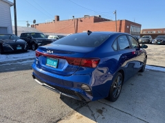Used 2024  Kia Forte LXS IVT at Capitol Car Credit near Rantoul&comma; IL