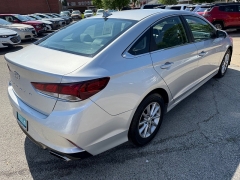 Used 2018 Hyundai Sonata 4d Sedan SE at Capitol Car Credit near Rantoul, IL