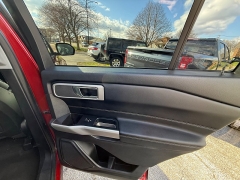 Used 2020  Ford Explorer 4d SUV 4WD XLT 2&period;3L EcoBoost at Capitol Car Credit near Rantoul&comma; IL