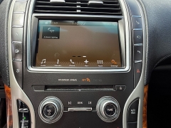 Used 2018  Lincoln MKX 4d SUV FWD Reserve 3.7L at Capitol Car Credit near Rantoul, IL