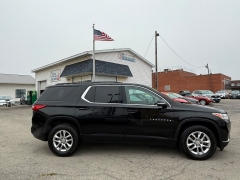 Used 2019  Chevrolet Traverse 4d SUV FWD LT Cloth w/1LT at Capitol Car Credit near Rantoul, IL
