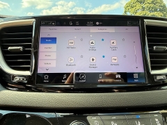 Used 2022  Chrysler Pacifica Touring L FWD at Capitol Car Credit near Rantoul, IL