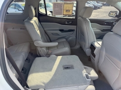 Used 2018 GMC Acadia 4d SUV AWD SLT-1 at Capitol Car Credit near Rantoul, IL