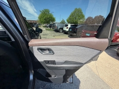 Used 2021  Nissan Rogue AWD SV at Capitol Car Credit near Rantoul&comma; IL