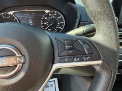 Used 2024  Nissan Altima 2.5 SV Sedan at Capitol Car Credit near Rantoul, IL