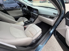 Used 2016  Hyundai Sonata 4d Sedan Sport at Capitol Car Credit near Rantoul&comma; IL