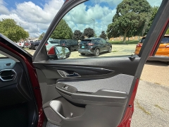 Used 2024  Chevrolet Trailblazer FWD 4dr LT at Capitol Car Credit near Rantoul, IL