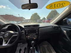 Used 2018  Nissan Rogue 4d SUV FWD SV at Capitol Car Credit near Rantoul&comma; IL