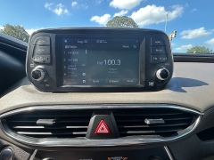 Used 2020  Hyundai Santa Fe 4d SUV AWD SEL 2&period;4L at Capitol Car Credit near Rantoul&comma; IL