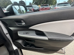 Used 2016  Honda CR-V 4d SUV FWD Touring at Capitol Car Credit near Rantoul, IL