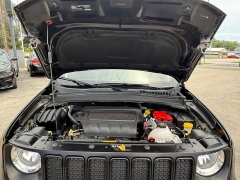 Used 2021 Jeep Renegade Jeepster 4x4 at Capitol Car Credit near Rantoul, IL