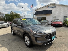 Used 2022  Ford Escape SE AWD at Capitol Car Credit near Rantoul&comma; IL