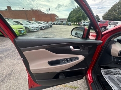 Used 2022  Hyundai Santa Fe Limited AWD at Capitol Car Credit near Rantoul&comma; IL