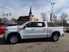 Used 2021  Chevrolet Silverado 1500 4WD Crew Cab 147" LT at Capitol Car Credit near Rantoul&comma; IL