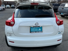 Used 2014  Nissan Juke 4d SUV AWD SL at Capitol Car Credit near Rantoul&comma; IL