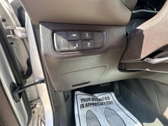 Used 2020  Hyundai Santa Fe 4d SUV AWD SEL 2&period;4L at Capitol Car Credit near Rantoul&comma; IL