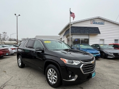 Used 2019  Chevrolet Traverse 4d SUV FWD LT Cloth w/1LT at Capitol Car Credit near Rantoul, IL