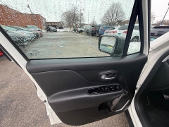 Used 2021  Jeep Renegade Limited 4x4 at Capitol Car Credit near Rantoul&comma; IL