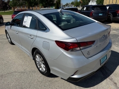 Used 2018 Hyundai Sonata 4d Sedan SE at Capitol Car Credit near Rantoul, IL