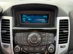 Used 2016  Chevrolet Cruze Limited 4d Sedan LT w&sol;1LT Auto at Capitol Car Credit near Rantoul&comma; IL