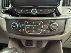 Used 2019  Chevrolet Traverse 4d SUV FWD LT Cloth w/1LT at Capitol Car Credit near Rantoul, IL