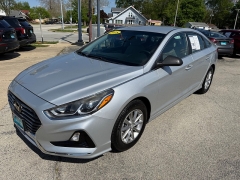 Used 2018 Hyundai Sonata 4d Sedan SE at Capitol Car Credit near Rantoul, IL