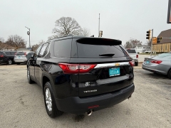 Used 2019  Chevrolet Traverse 4d SUV FWD LT Cloth w/1LT at Capitol Car Credit near Rantoul, IL