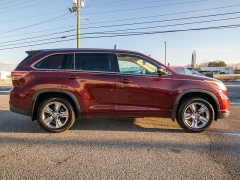 Used 2015 Toyota Highlander AWD 4dr V6 Limited (Natl) at Auto Finance Center near Matthews, NC