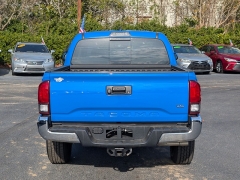 Used 2020  Toyota Tacoma 2WD Double Cab 5' Bed V6 AT &lpar;Natl&rpar; at Auto Finance Center near Matthews&comma; NC