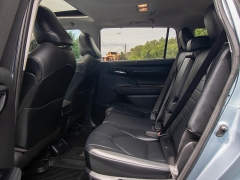 Used 2020 Toyota Highlander 4d SUV FWD XLE at Auto Finance Center of Columbia near West Columbia, SC