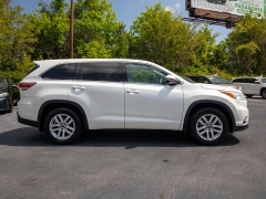 Used 2016 Toyota Highlander AWD 4dr V6 LE (Natl) at Auto Finance Center near Matthews, NC