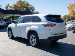 Used 2015  Toyota Highlander FWD 4dr V6 LE (Natl) at Auto Finance Center near Matthews, NC