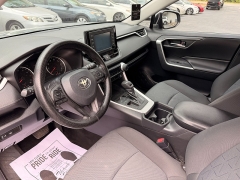 Used 2020  Toyota RAV4 XLE FWD &lpar;Natl&rpar; at Auto Finance Center near Matthews&comma; NC