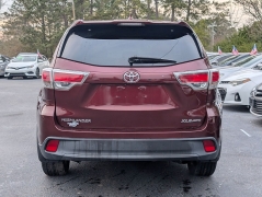 Used 2014  Toyota Highlander AWD 4dr V6 XLE &lpar;Natl&rpar; at Auto Finance Center of Columbia near West Columbia&comma; SC