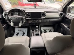 Used 2018  Toyota Tacoma Double Cab 5' Bed V6 4x2 AT &lpar;Natl&rpar; at Auto Finance Center near Matthews&comma; NC
