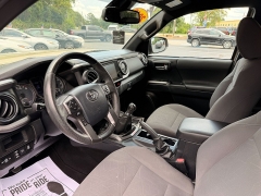 Used 2019  Toyota Tacoma 4WD Double Cab 5' Bed V6 &lpar;Natl&rpar; at Auto Finance Center near Matthews&comma; NC