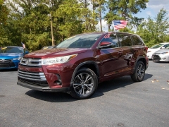 Used 2018  Toyota Highlander 4d SUV FWD LE at Auto Finance Center near Matthews, NC