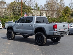 Used 2019  Toyota Tacoma 2WD Double Cab 5' Bed V6 AT &lpar;Natl&rpar; at Auto Finance Center of Columbia near West Columbia&comma; SC