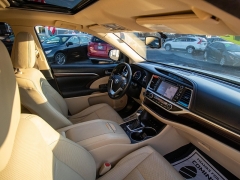 Used 2015 Toyota Highlander AWD 4dr V6 Limited (Natl) at Auto Finance Center near Matthews, NC