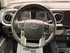 Used 2018  Toyota Tacoma Double Cab 5' Bed V6 4x2 AT &lpar;Natl&rpar; at Auto Finance Center near Matthews&comma; NC