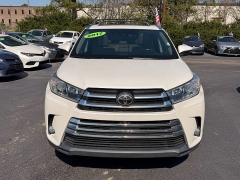 Used 2017  Toyota Highlander Limited V6 AWD &lpar;Natl&rpar; at Auto Finance Center of Columbia near West Columbia&comma; SC