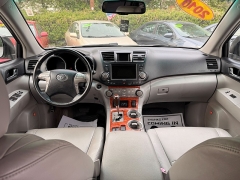 Used 2010  Toyota Highlander 4d SUV AWD Limited at Auto Finance Center near Matthews&comma; NC