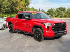 Used 2025  Toyota Tundra 4WD CrewMax 5&period;5' Bed &lpar;Natl&rpar; at Auto Finance Center near Matthews&comma; NC